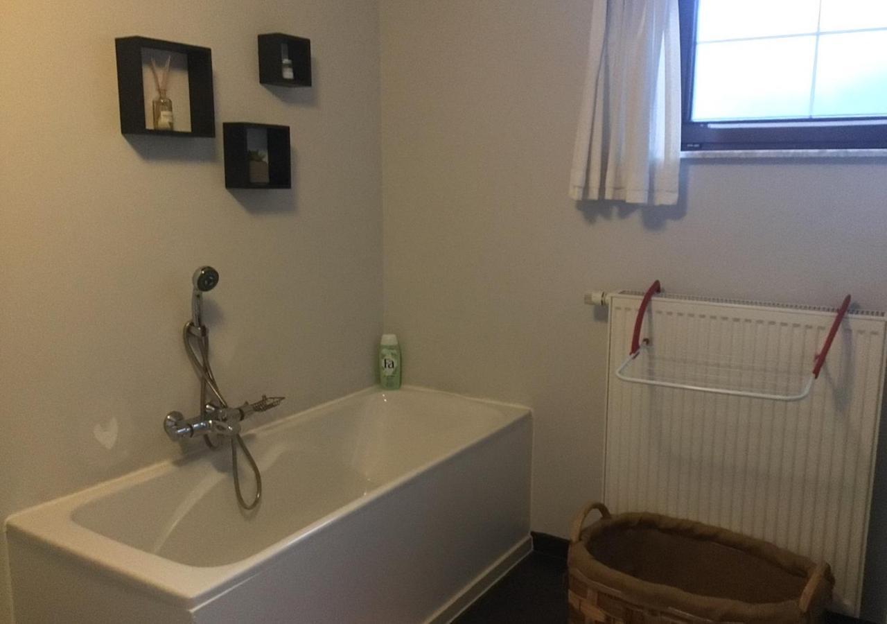 Vakantiewoning - 'T Ouwershuys Opoeteren Exterior photo